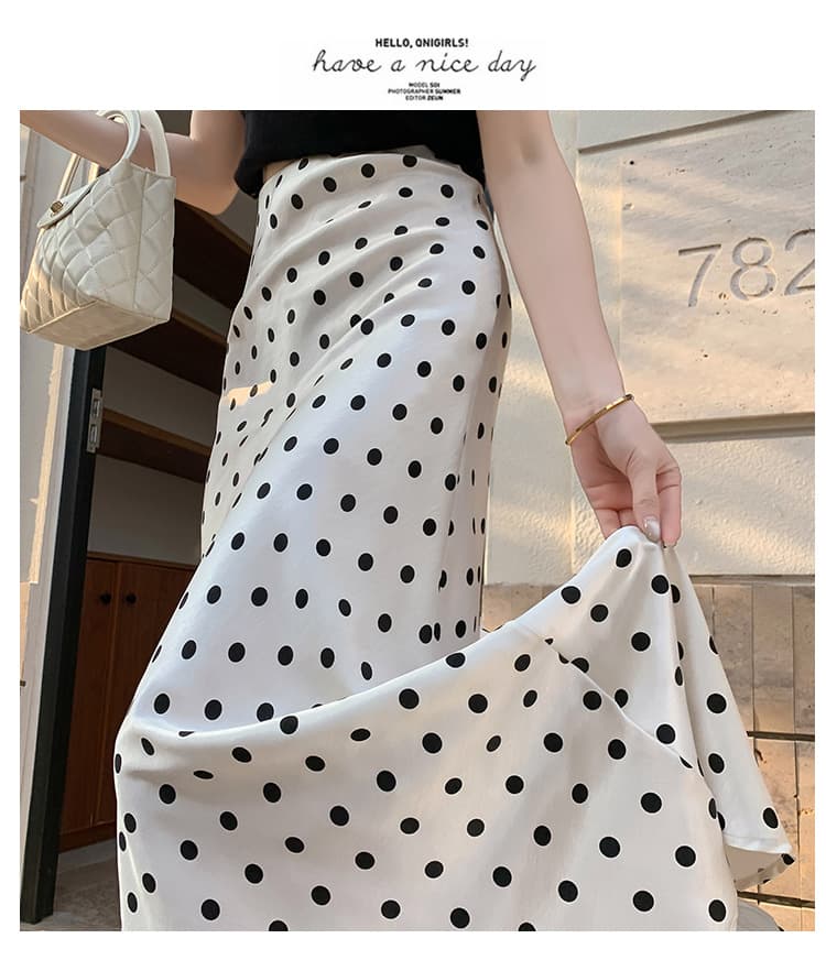 ワンピース フェミニン水玉ロングワンピース