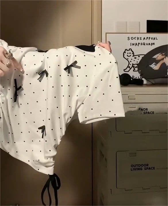 シャツ ドットコーデ 小さな水玉と結び目の上質シャツ