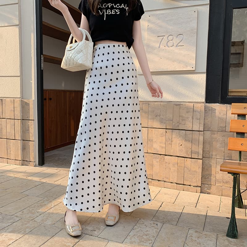 ワンピース フェミニン水玉ロングワンピース